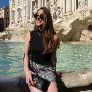 Meet your Posher, Inbar